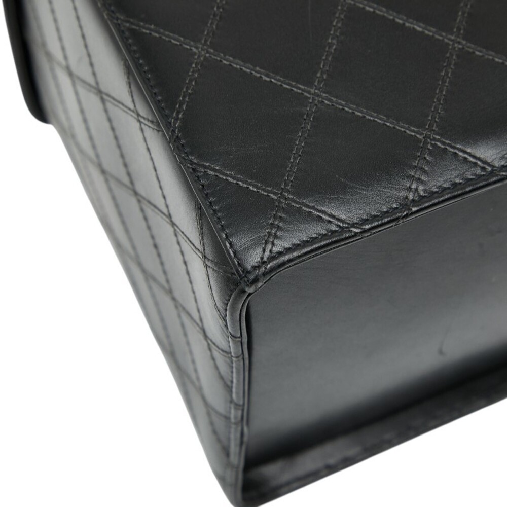 CHANEL Black Lambskin Leather Shoulder Bag - Picture 4 of 11